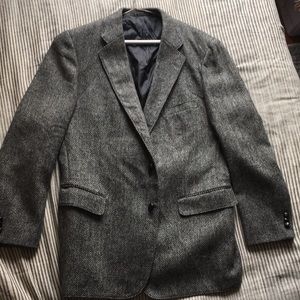 Women’s Houdstooth Blazer.
